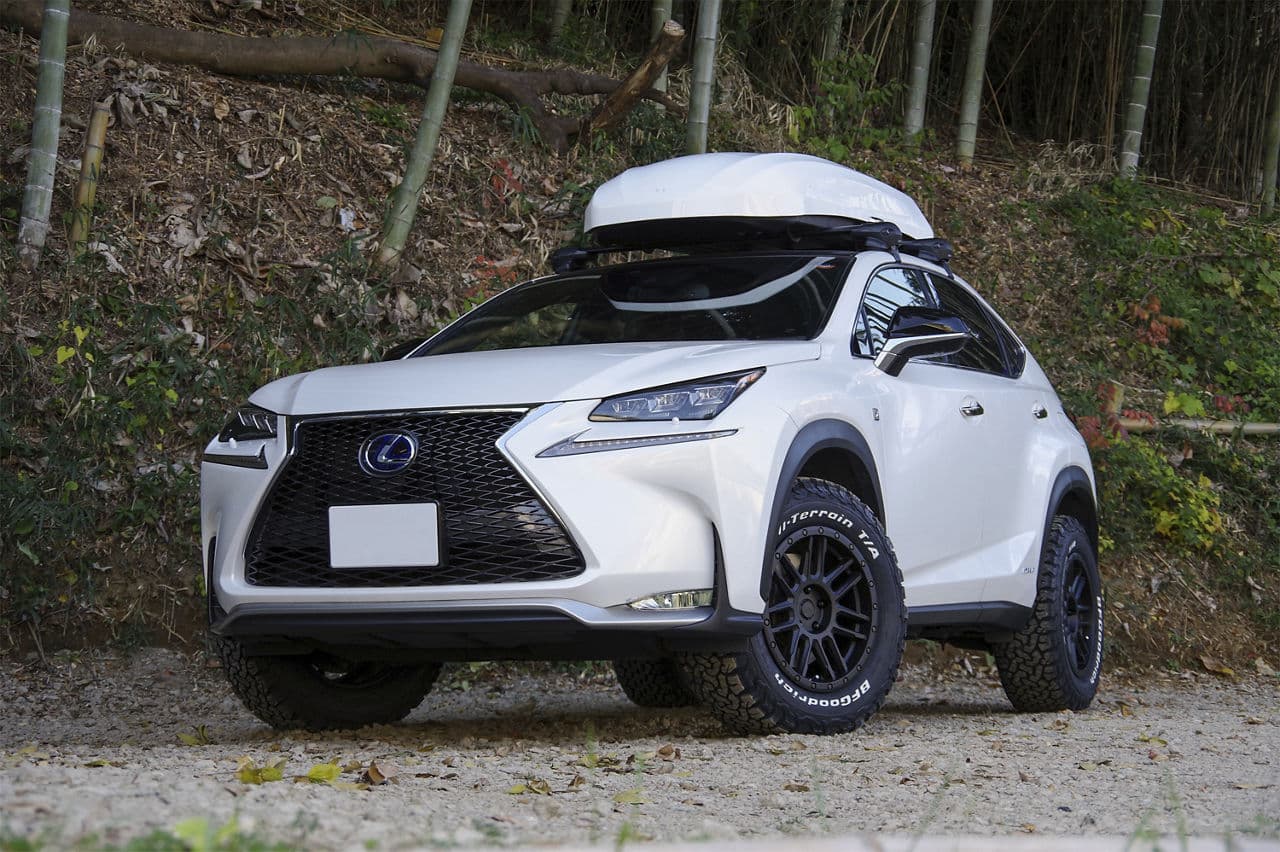Front view of 2017 Lexus NX300h with wheels