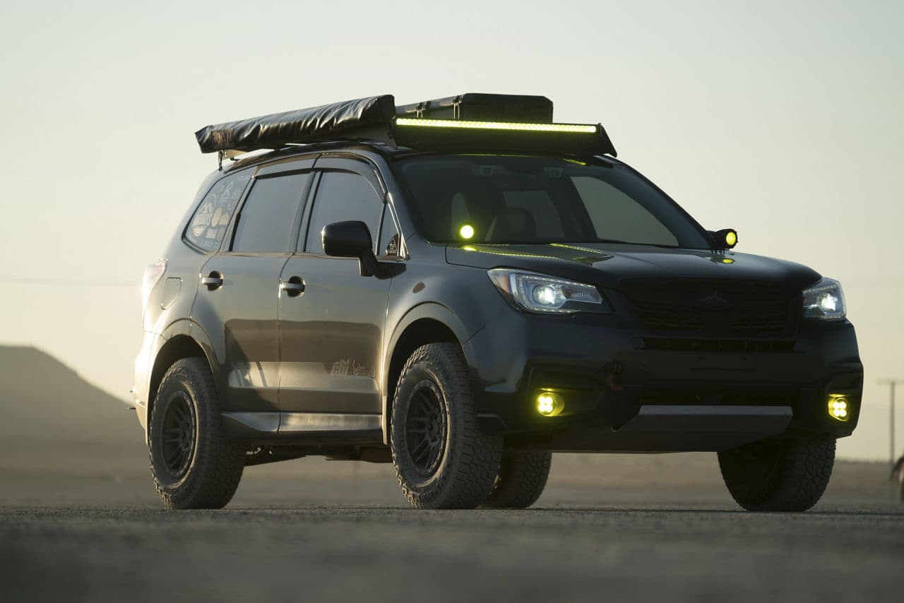 Front view of 2017 Subaru Forester with wheels