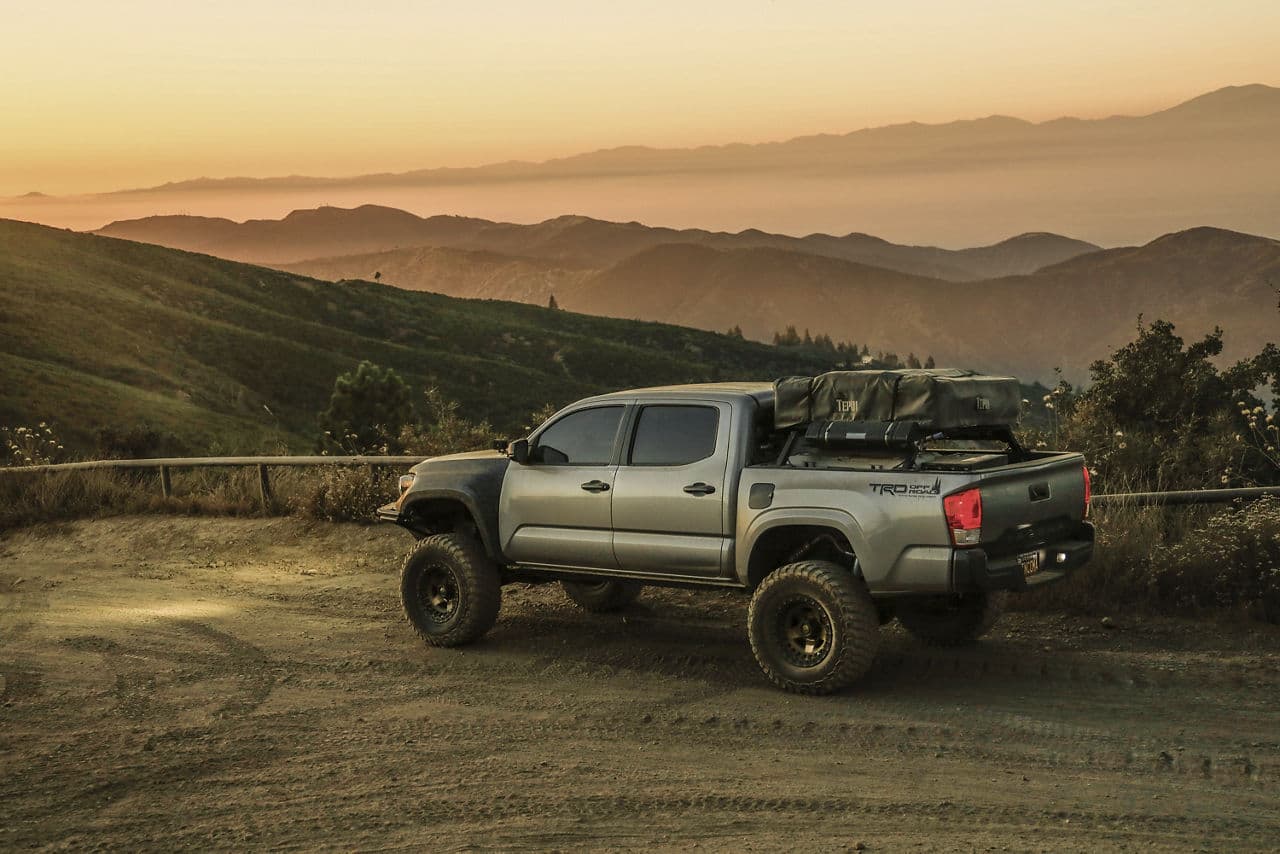 Side profile of 2017 Toyota Tacoma with wheels