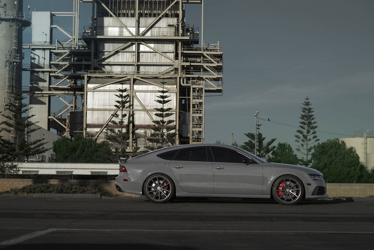 Interior of 2018 Audi RS7 with wheels
