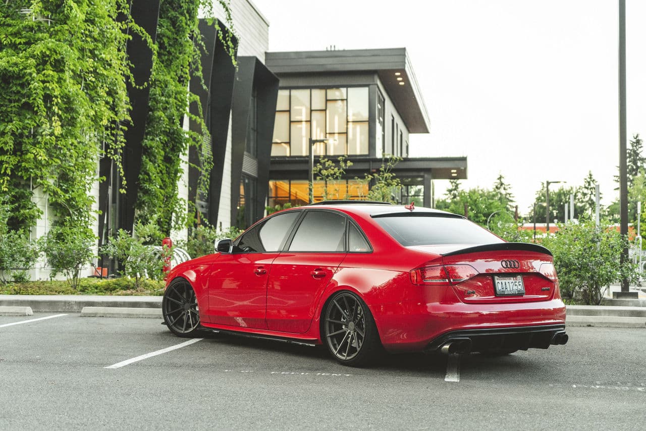 Front view of 2018 Audi S4 with wheels