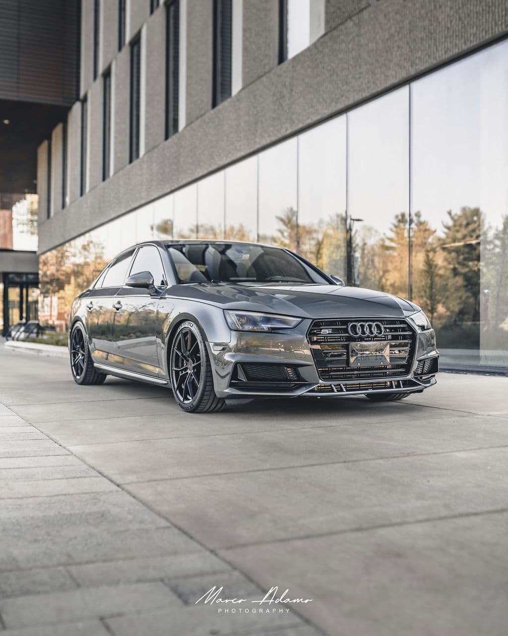 Front view of 2018 Audi S4 with wheels