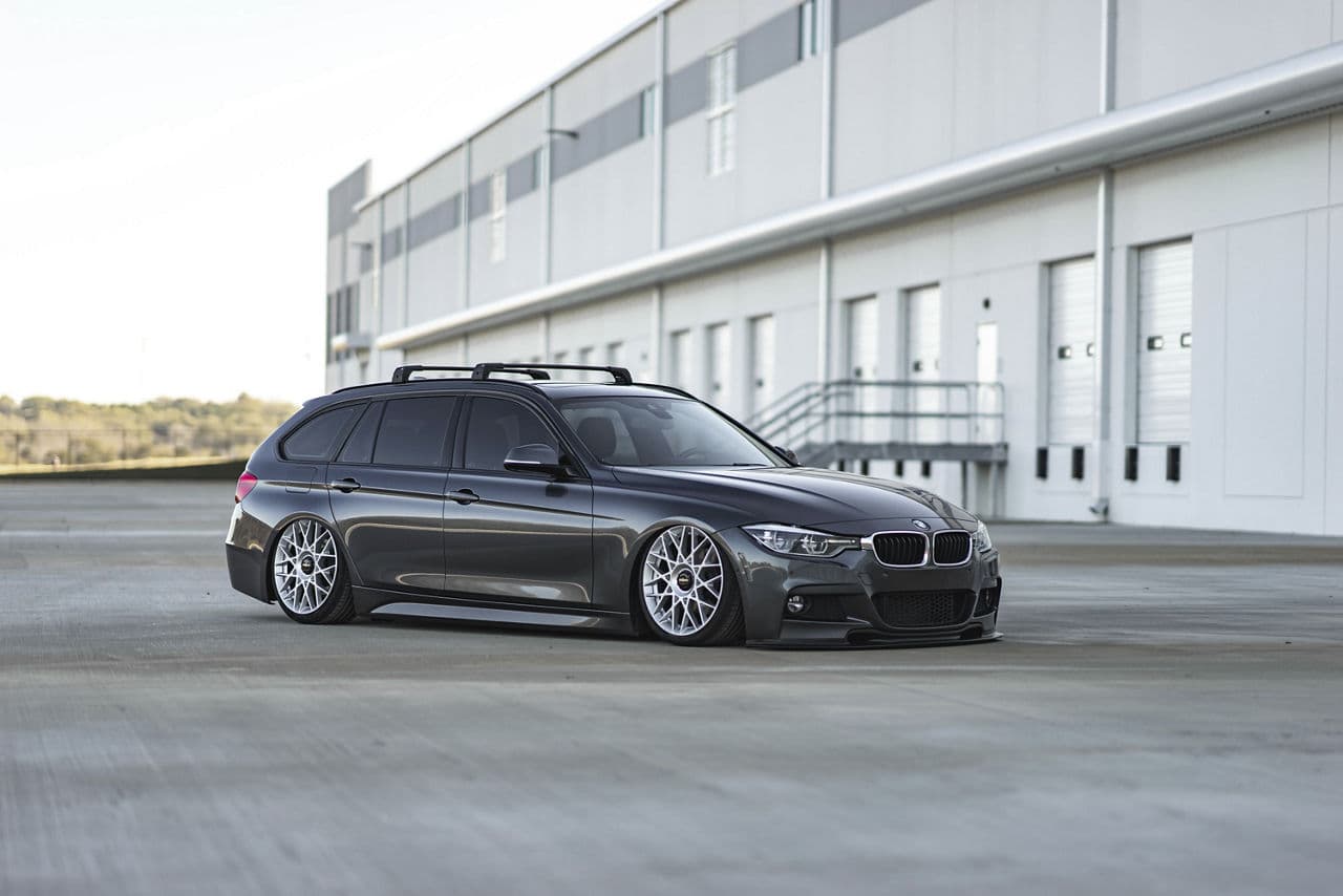Front view of 2018 BMW 330i X-Drive with wheels