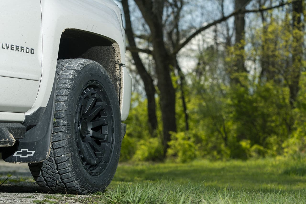 Detail view of 2018 Chevrolet Silverado with wheels