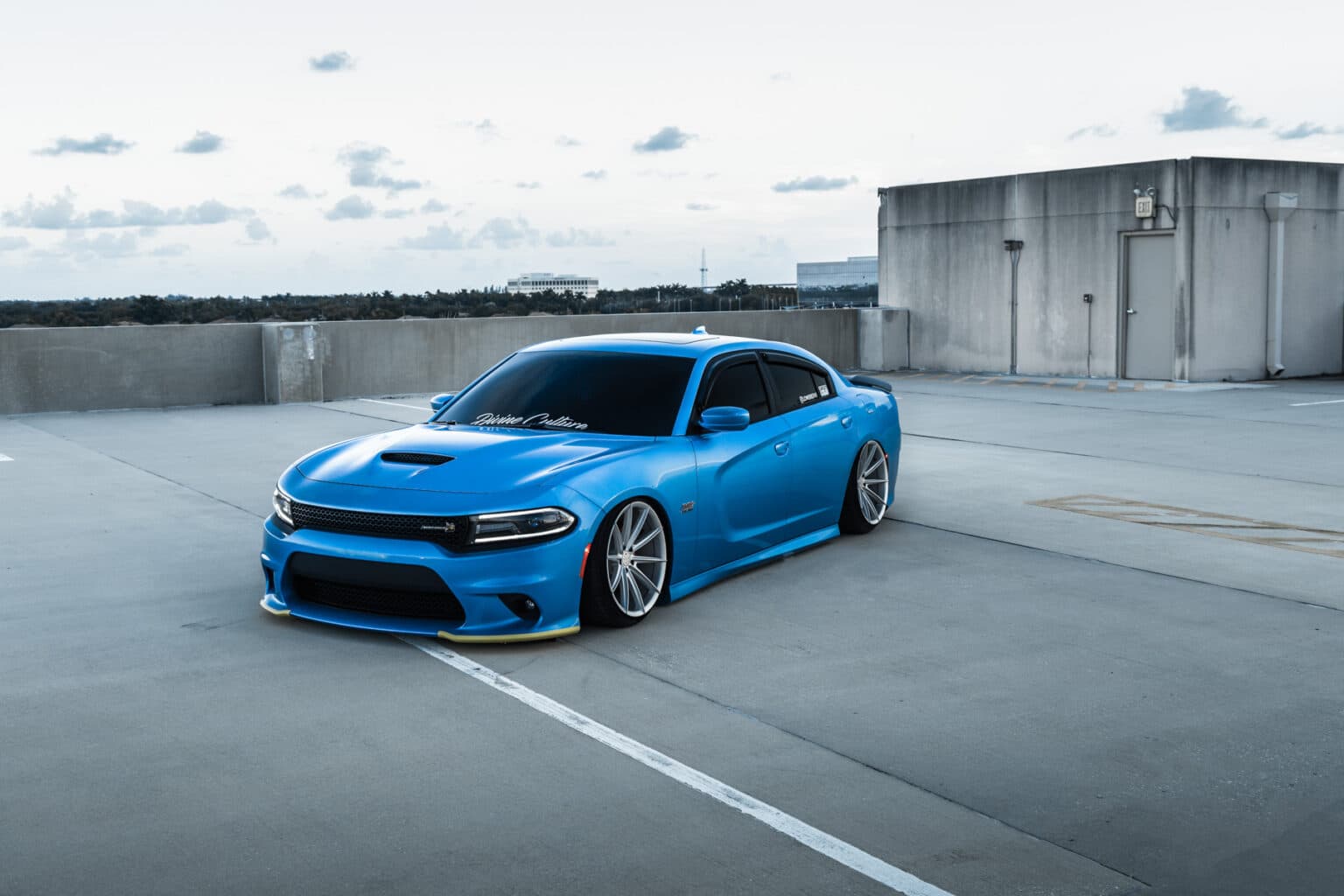 2018 Dodge Charger Scat Pack — tuner wheels, front view