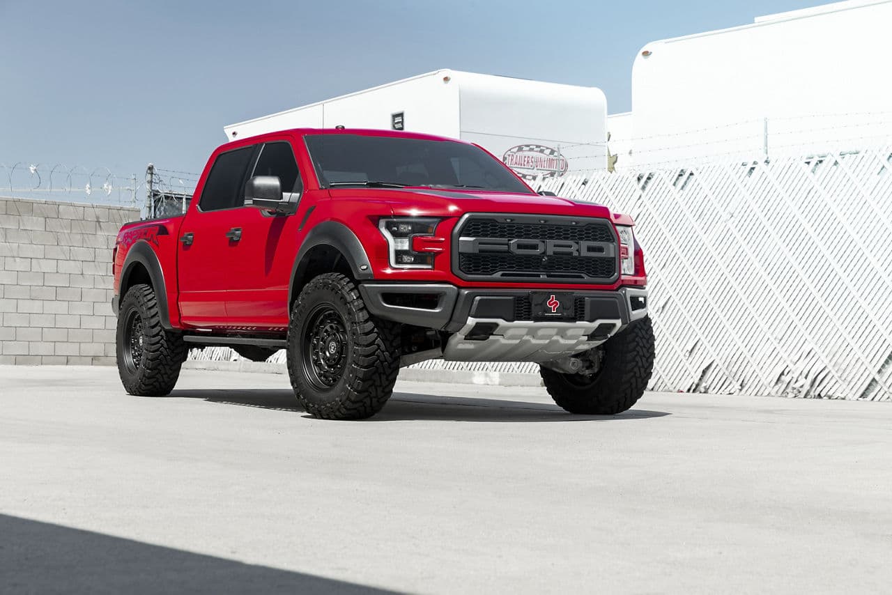 Front view of 2018 Ford F150 Raptor with truck suv wheels