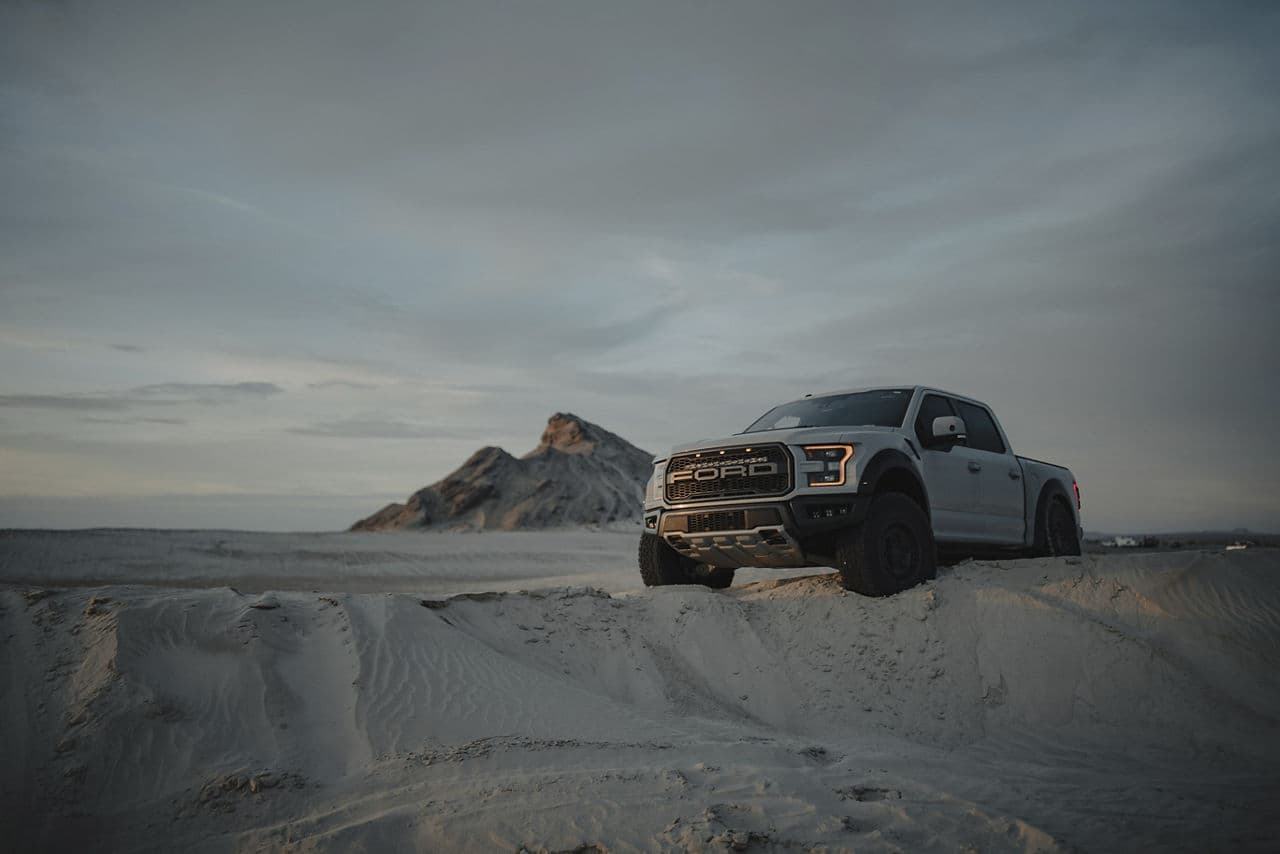 Rear view of 2018 Ford F150 Raptor with wheels