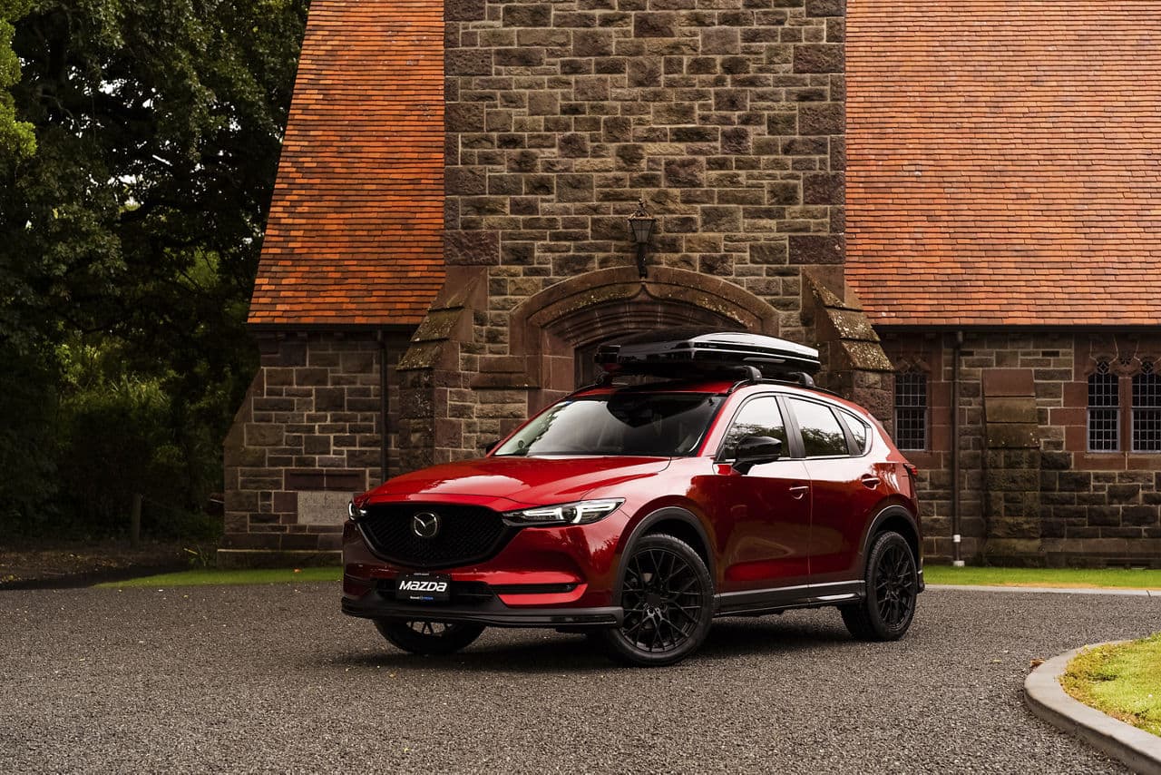 Front view of 2018 Mazda CX5 with wheels
