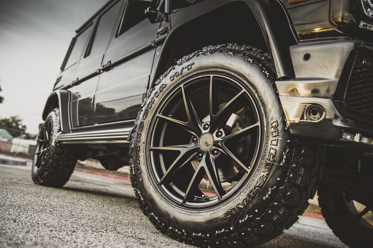 Interior of 2018 Mercedes-Benz G550 with wheels