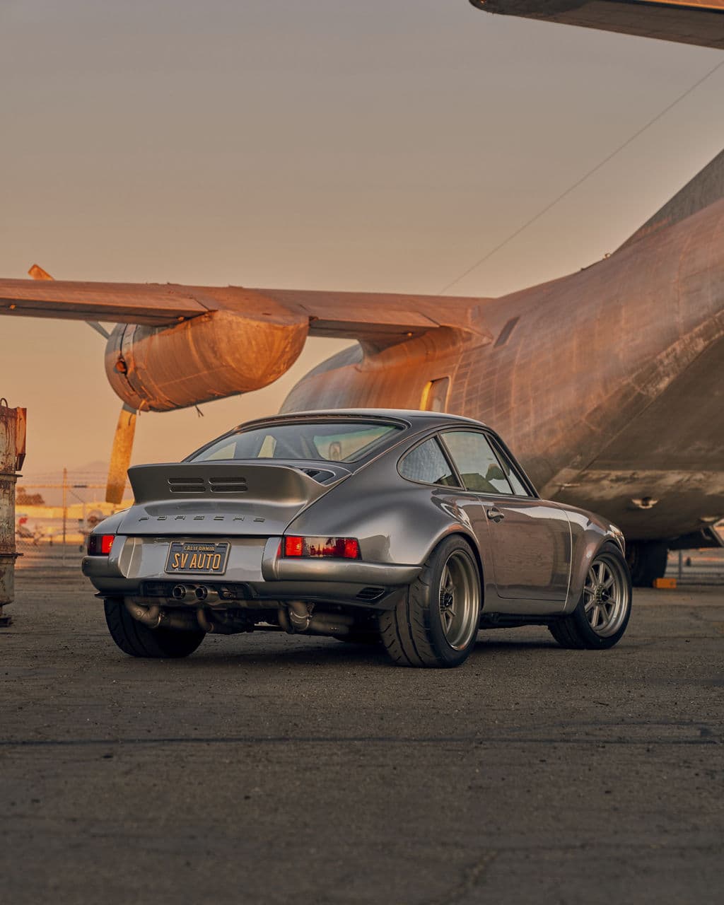 Front view of 2018 Porsche 911 with wheels