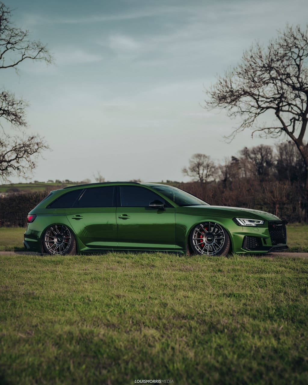 Detail view of 2019 Audi RS4 with wheels
