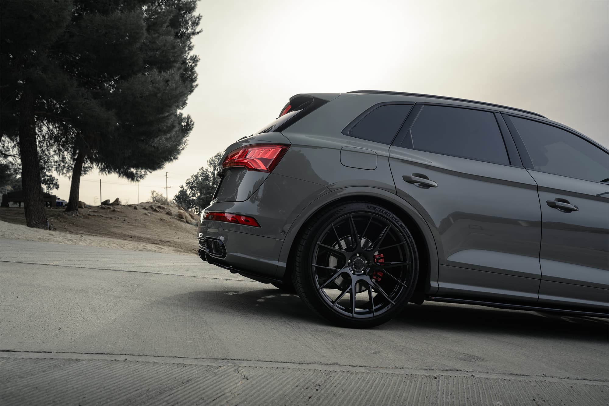 2019 Audi SQ5 — vehicle wraps, interior