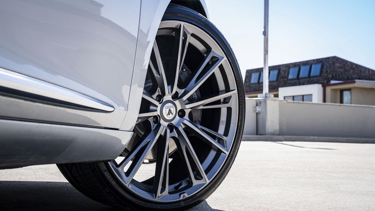 Rear view of 2019 Cadillac XTS with wheels