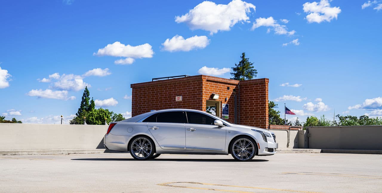 Interior of 2019 Cadillac XTS with wheels