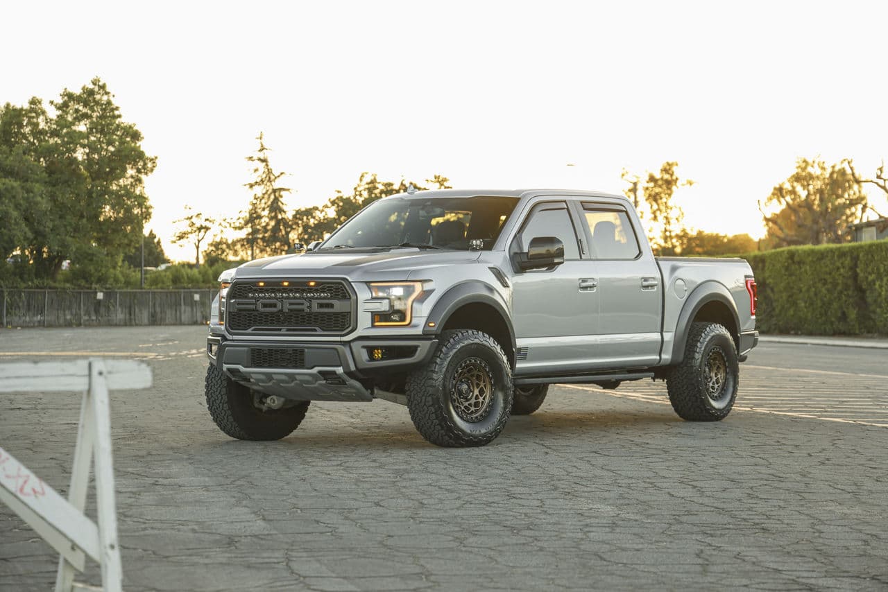 Rear view of 2019 Ford F150 Raptor with wheels
