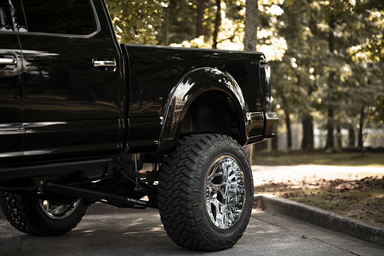 Rear view of 2019 Ford F250 with wheels