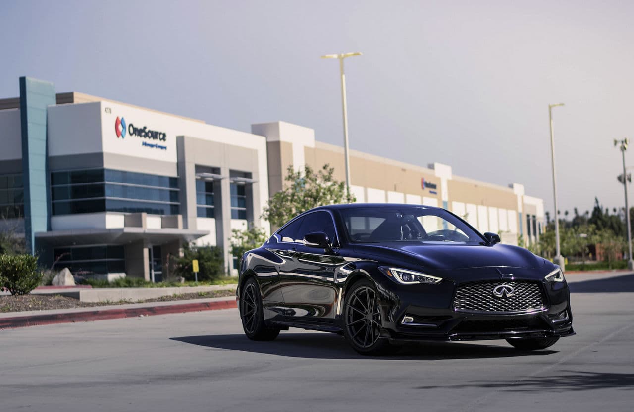 Interior of 2019 Infiniti Q60 with wheels
