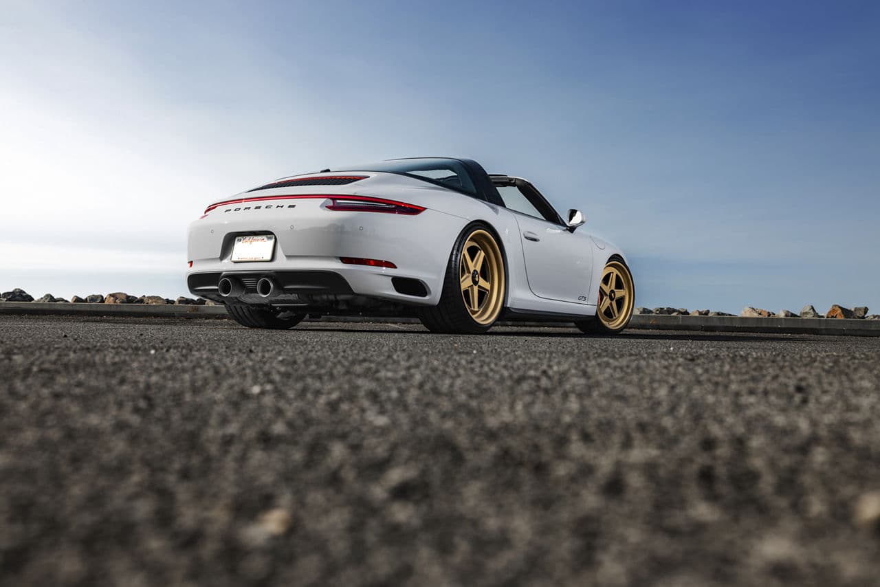 Rear view of 2019 Porsche 991 with wheels