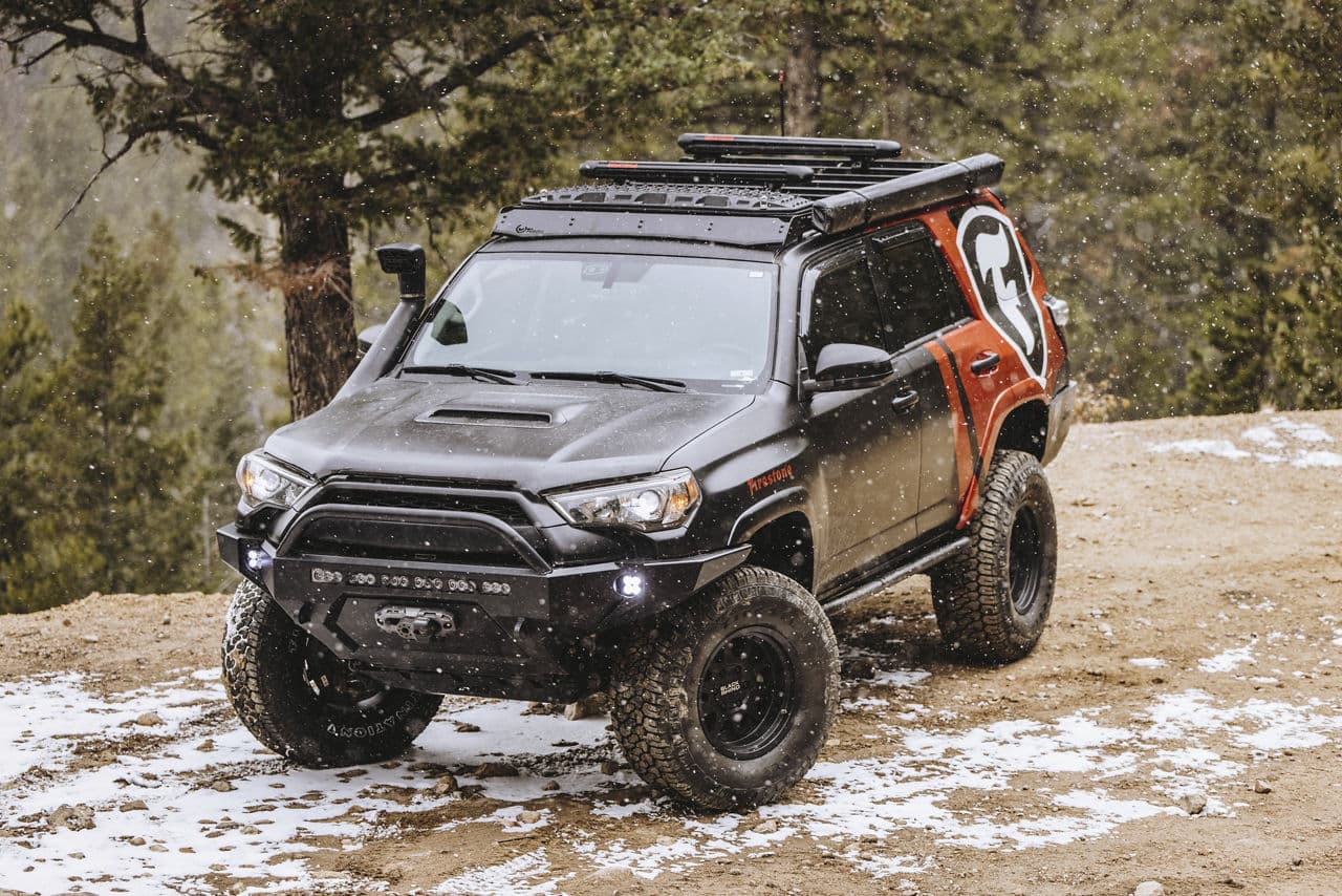 Rear view of 2019 Toyota 4Runner with truck suv wheels