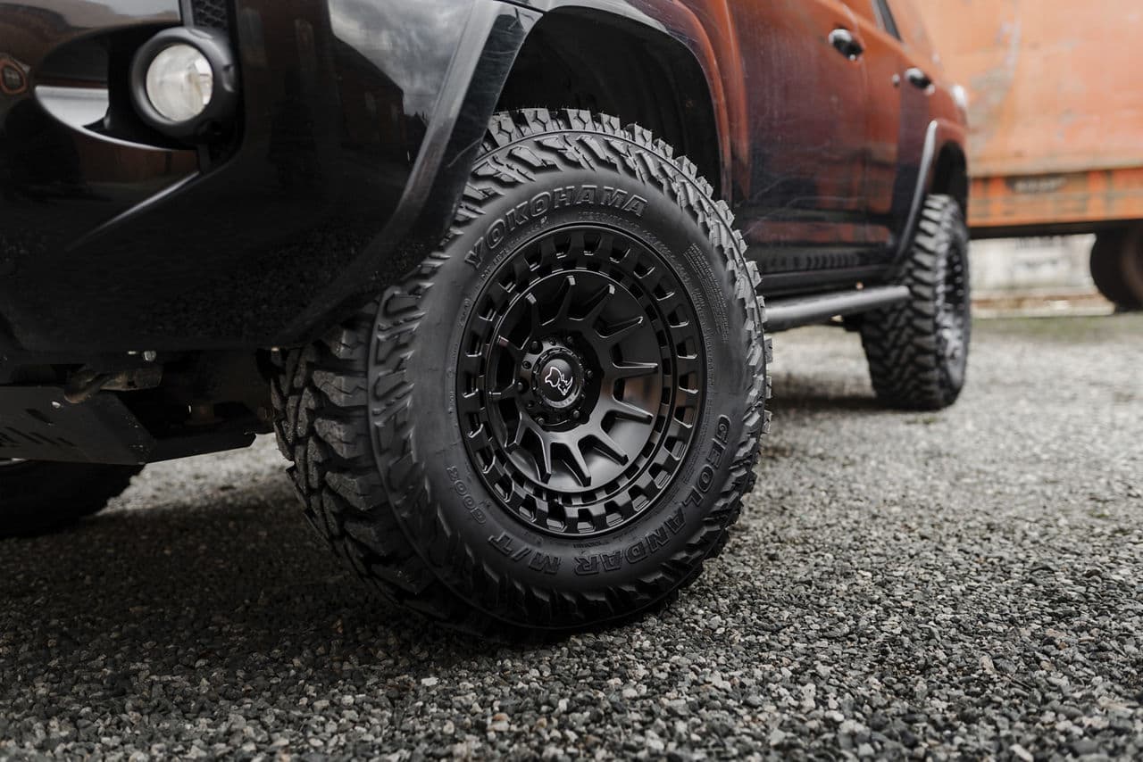 Interior of 2019 Toyota 4Runner with wheels