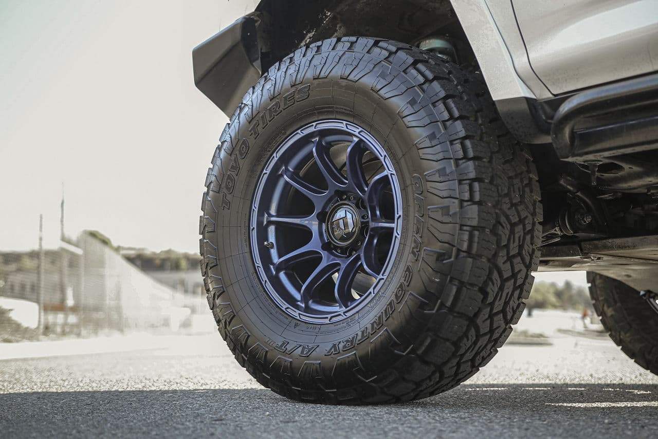 Interior of 2019 Toyota 4Runner with wheels