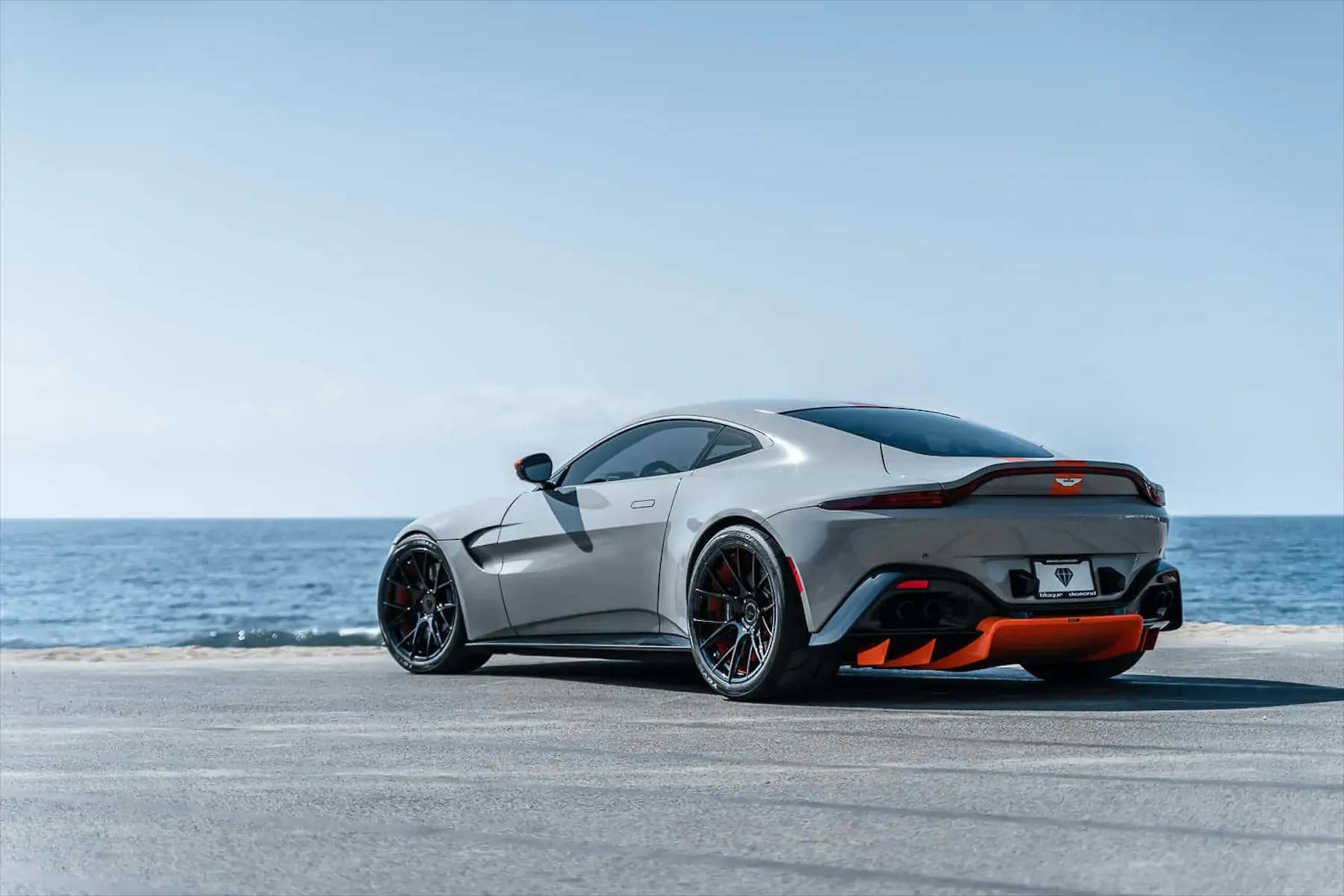 2020 Aston Martin Vantage — wheels, rear view