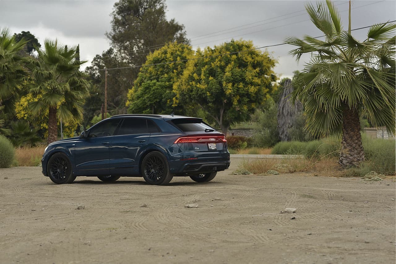 Detail view of 2020 Audi Q8 with wheels