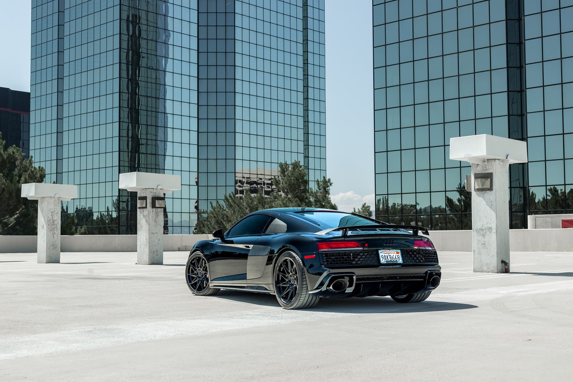 2020 Audi R8 — wheels, rear view