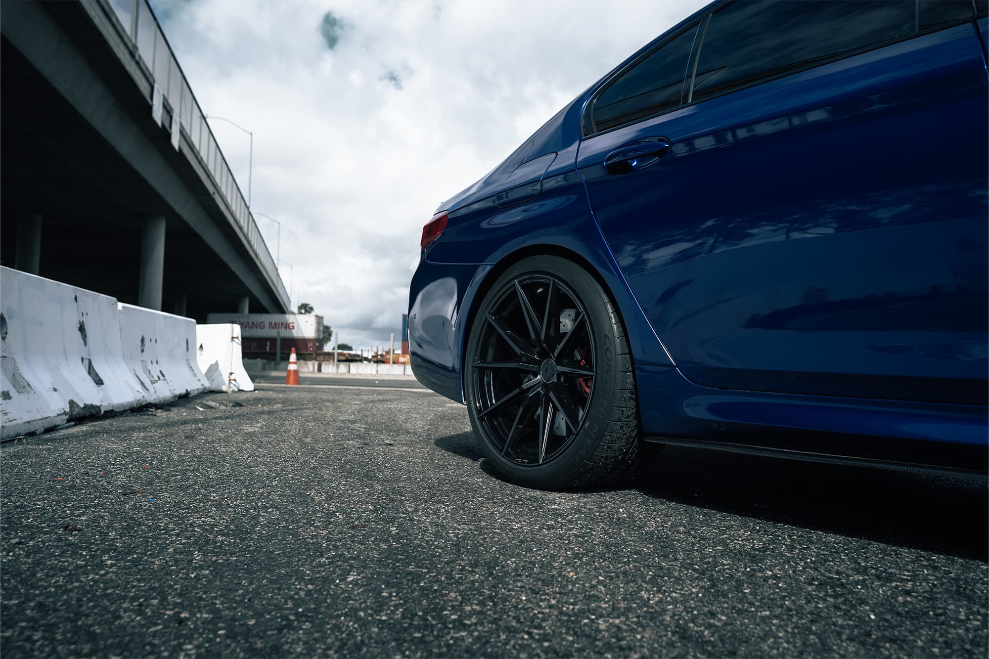 2020 BMW M5 — wheels, detail view