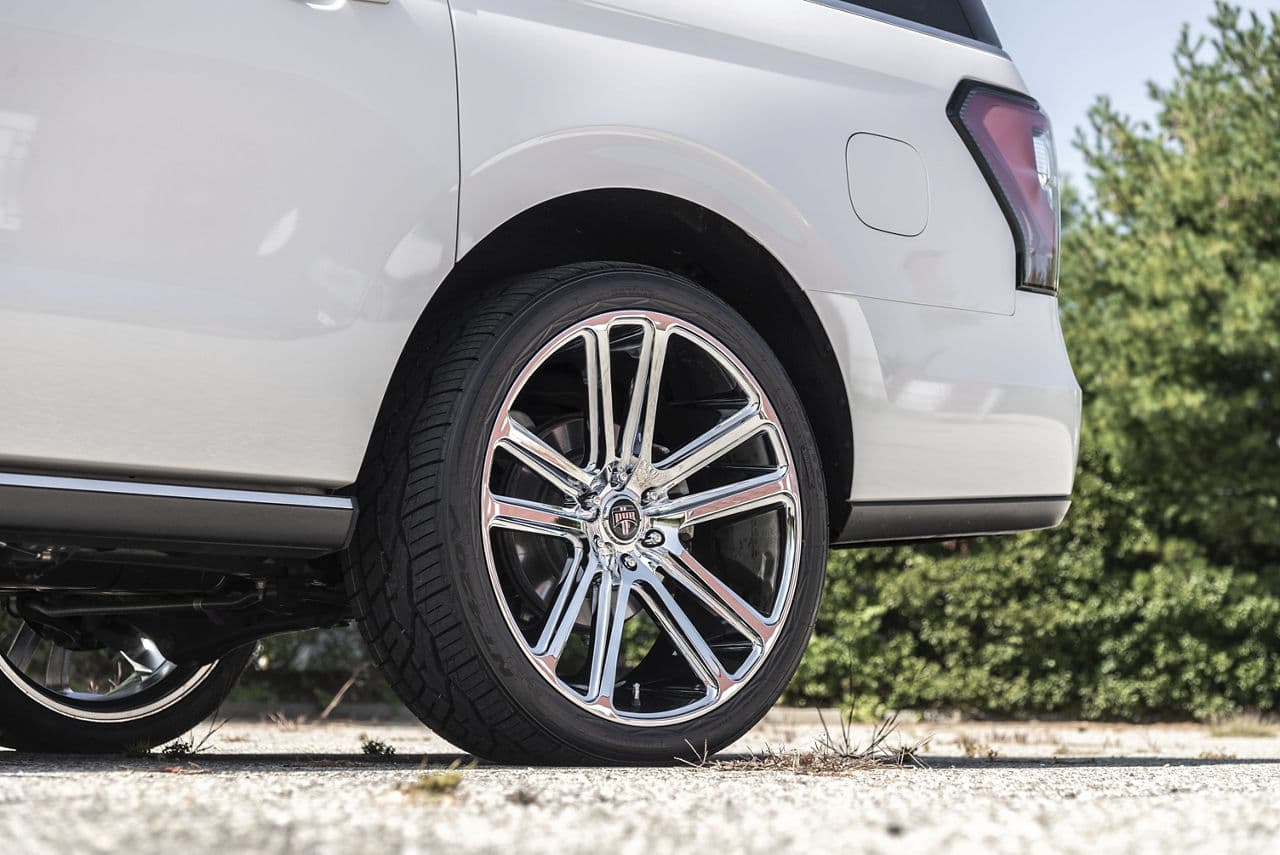 Interior of 2020 Ford Expedition with wheels