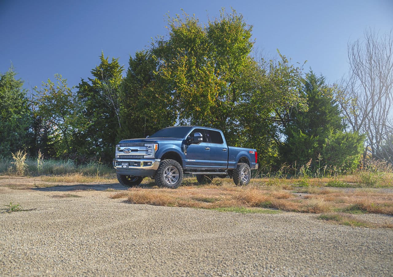 Front view of 2020 Ford F250 Lariat with wheels