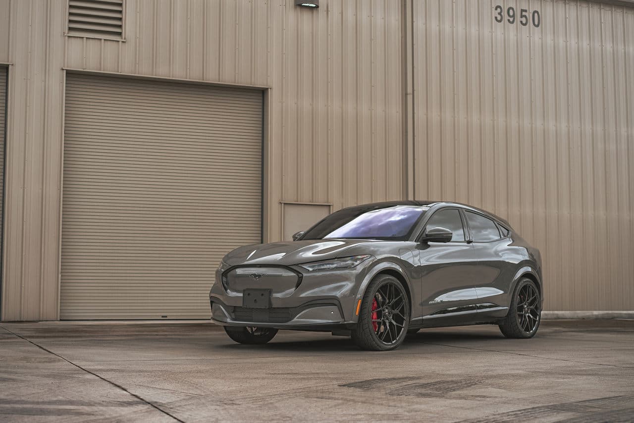 Front view of 2020 Ford Mustang Mach E with wheels