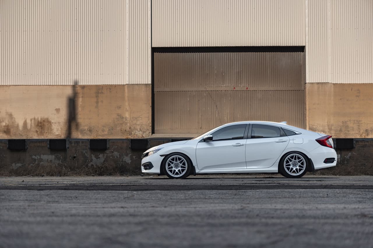 Side profile of 2020 Honda Civic with tuner wheels