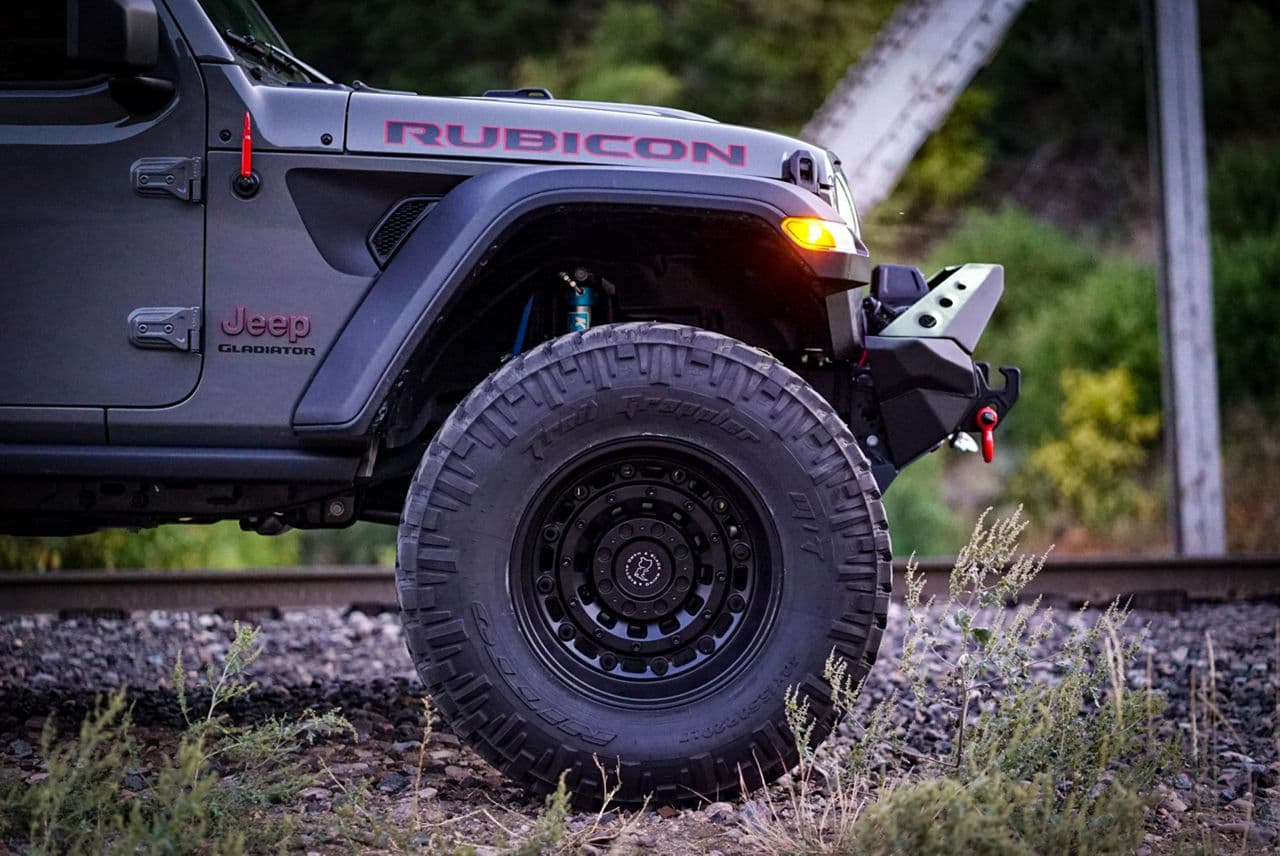 Rear view of 2020 Jeep Gladiator with wheels