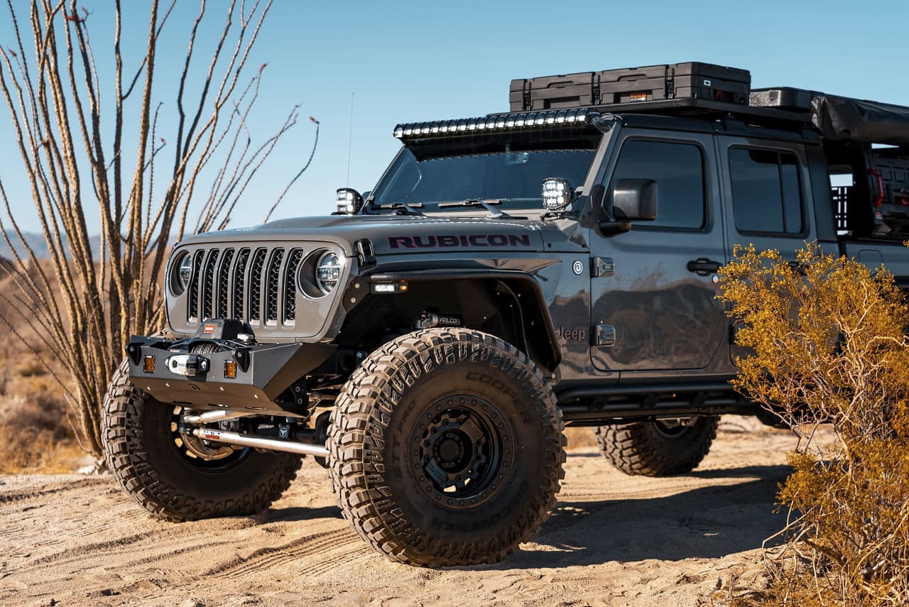 Detail view of 2020 Jeep Gladiator with wheels
