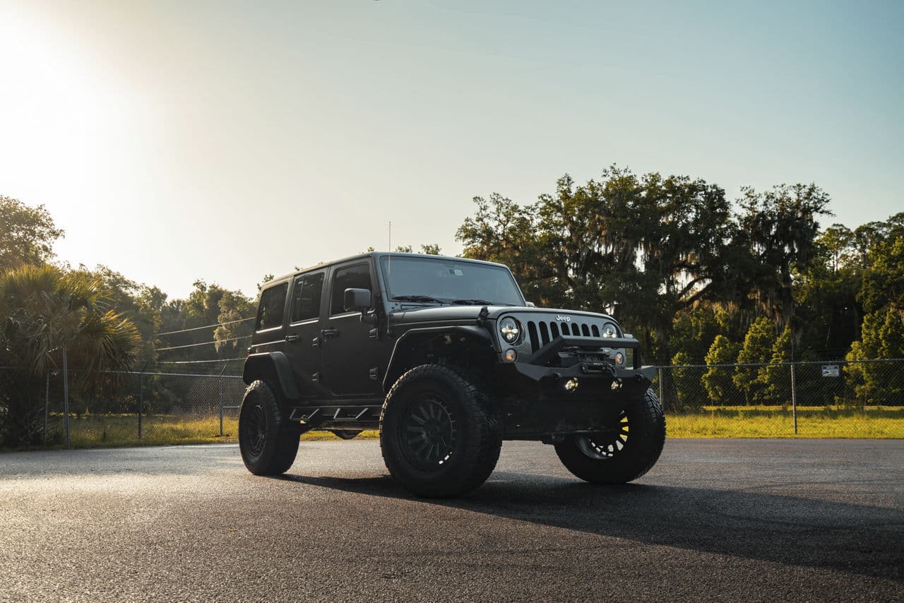 Front view of 2020 Jeep Wrangler with wheels