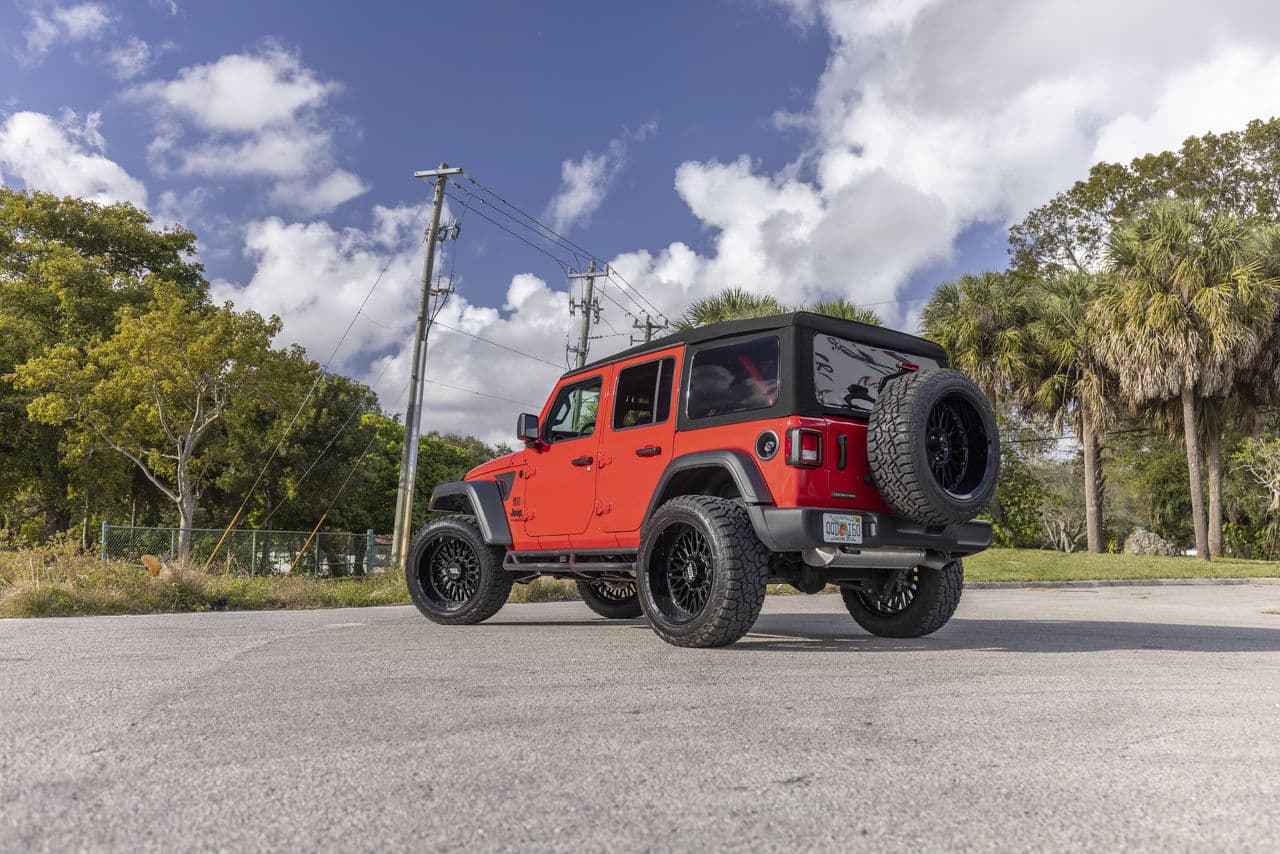 Front view of 2020 Jeep Wrangler with wheels
