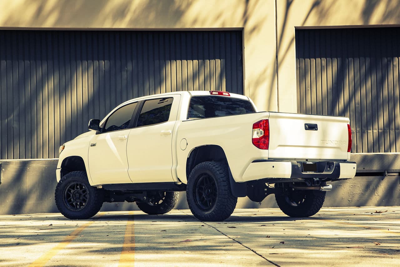 Side profile of 2020 Toyota Tundra with wheels