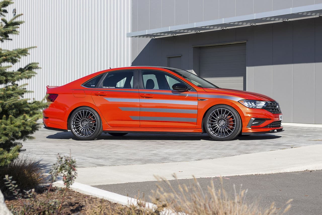 Front view of 2020 Volkswagen Jetta with wheels