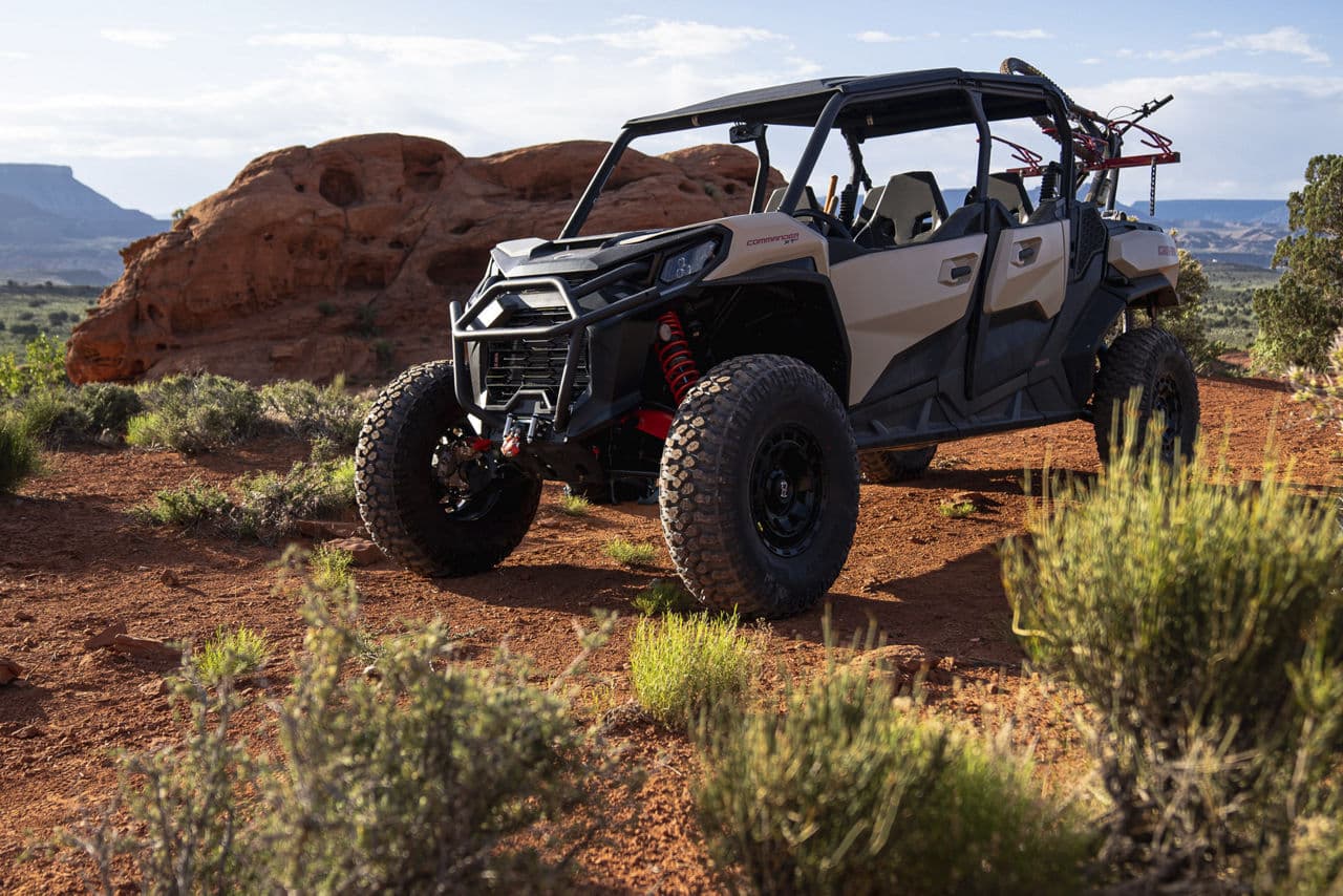 Rear view of 2021 CanAm Commander with wheels