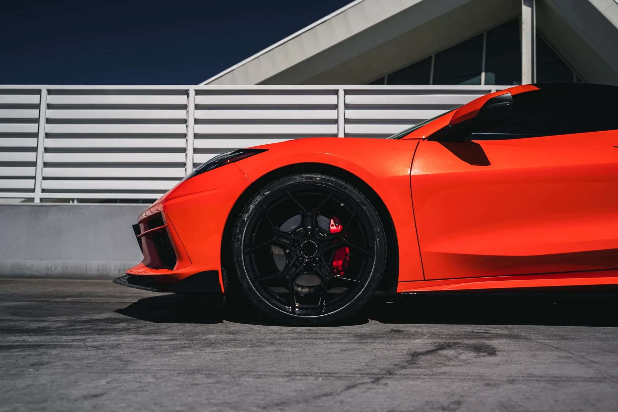 2021 Chevrolet Corvette C8 — wheels, front view