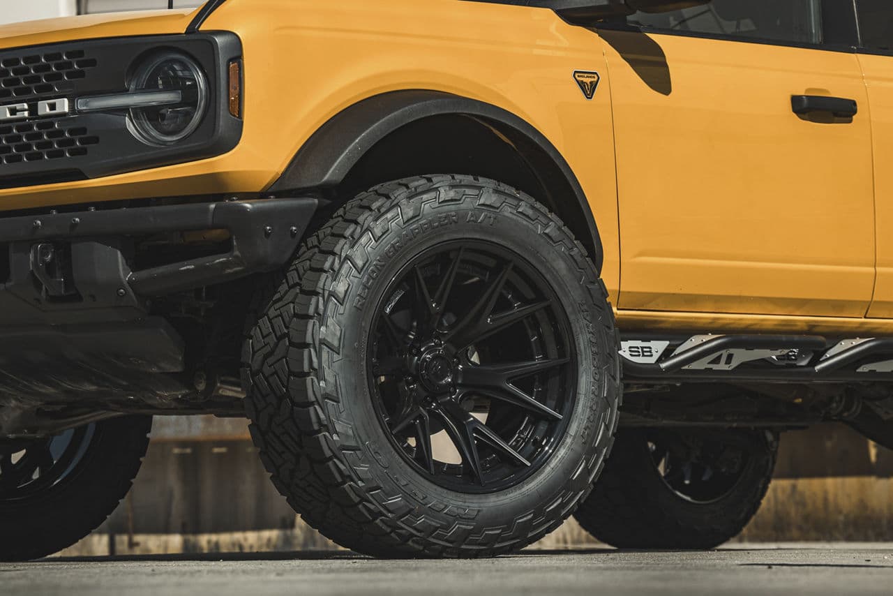 Detail view of 2021 Ford Bronco Badlands with truck suv wheels