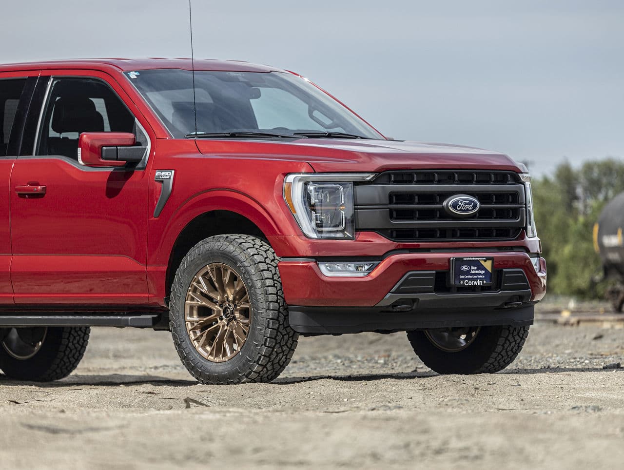 Detail view of 2021 Ford F150 with truck suv wheels