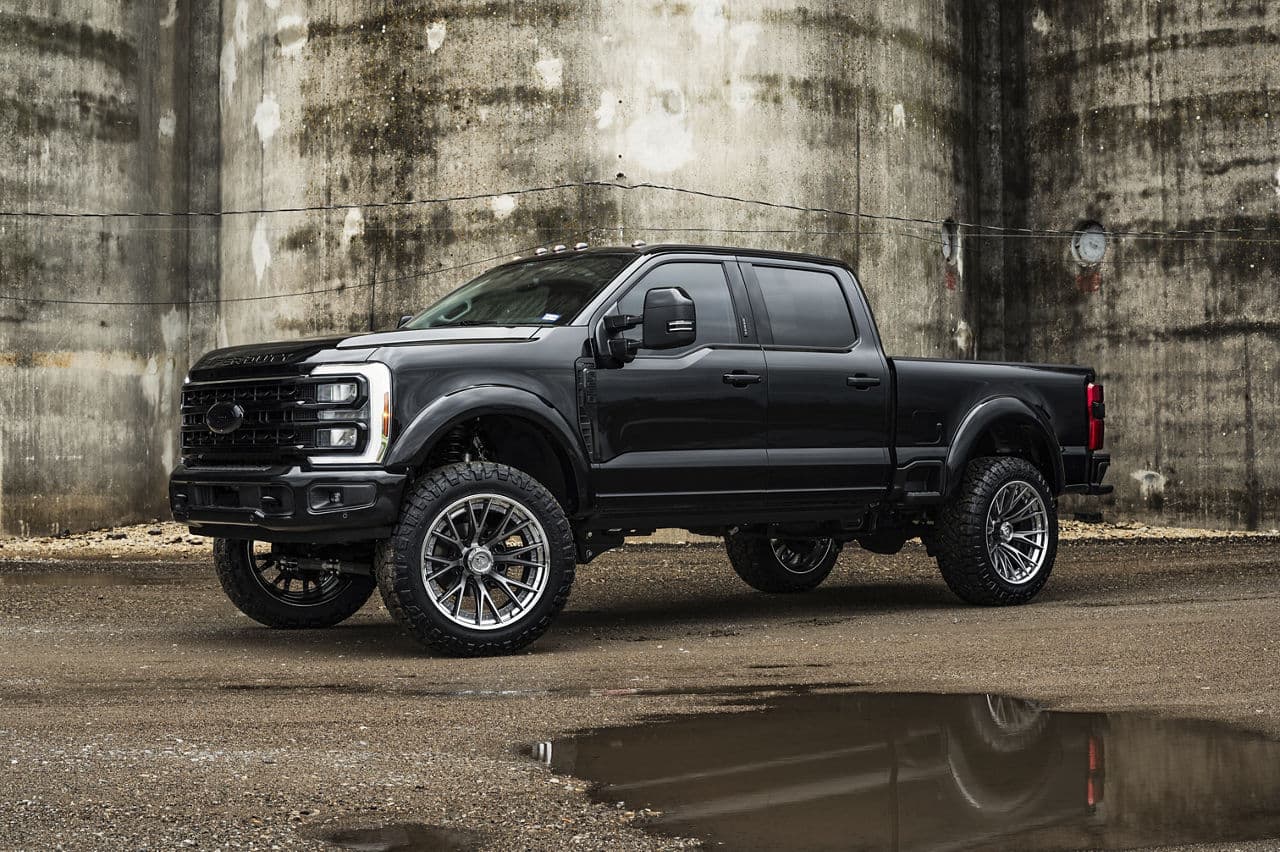 Front view of 2021 Ford F250 with truck suv wheels