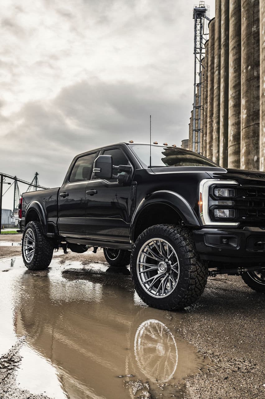 Rear view of 2021 Ford F250 with truck suv wheels