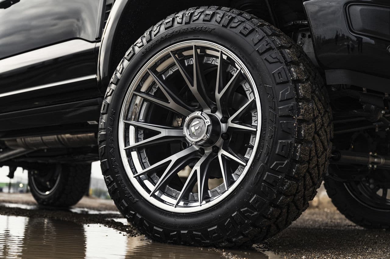 Detail view of 2021 Ford F250 with truck suv wheels