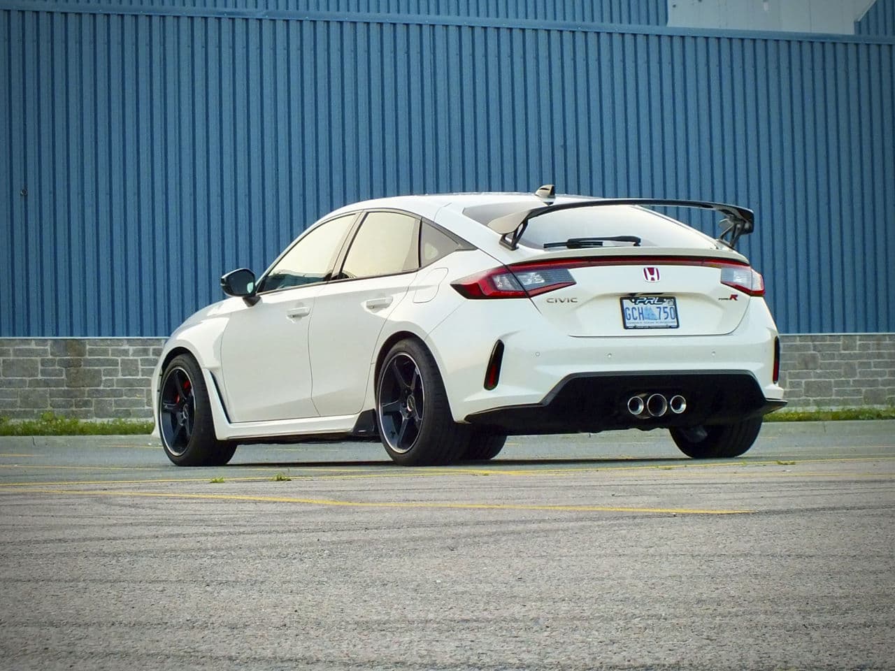 Front view of 2021 Honda Civic Type R with tuner wheels