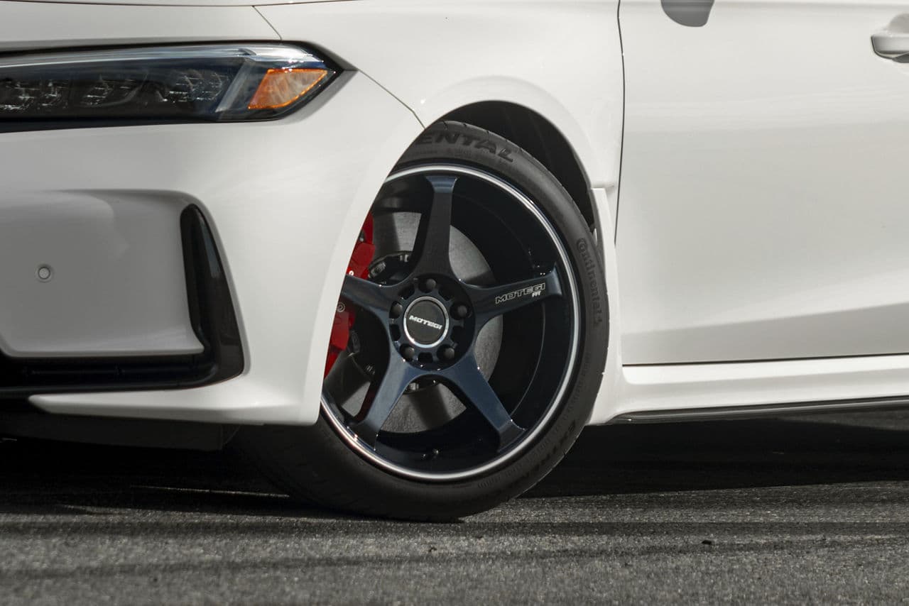 Detail view of 2021 Honda Civic Type R with tuner wheels