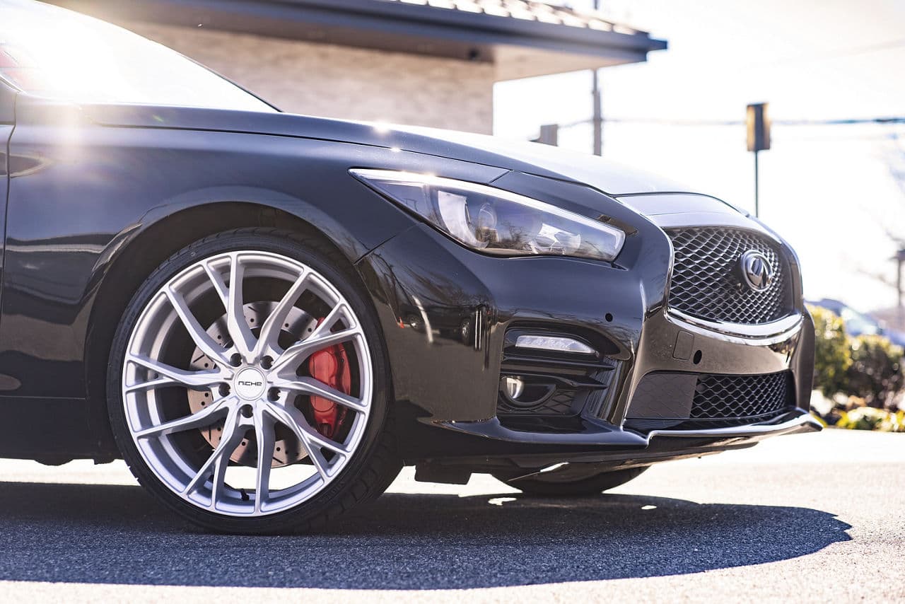 Rear view of 2021 Infiniti Q50 with wheels