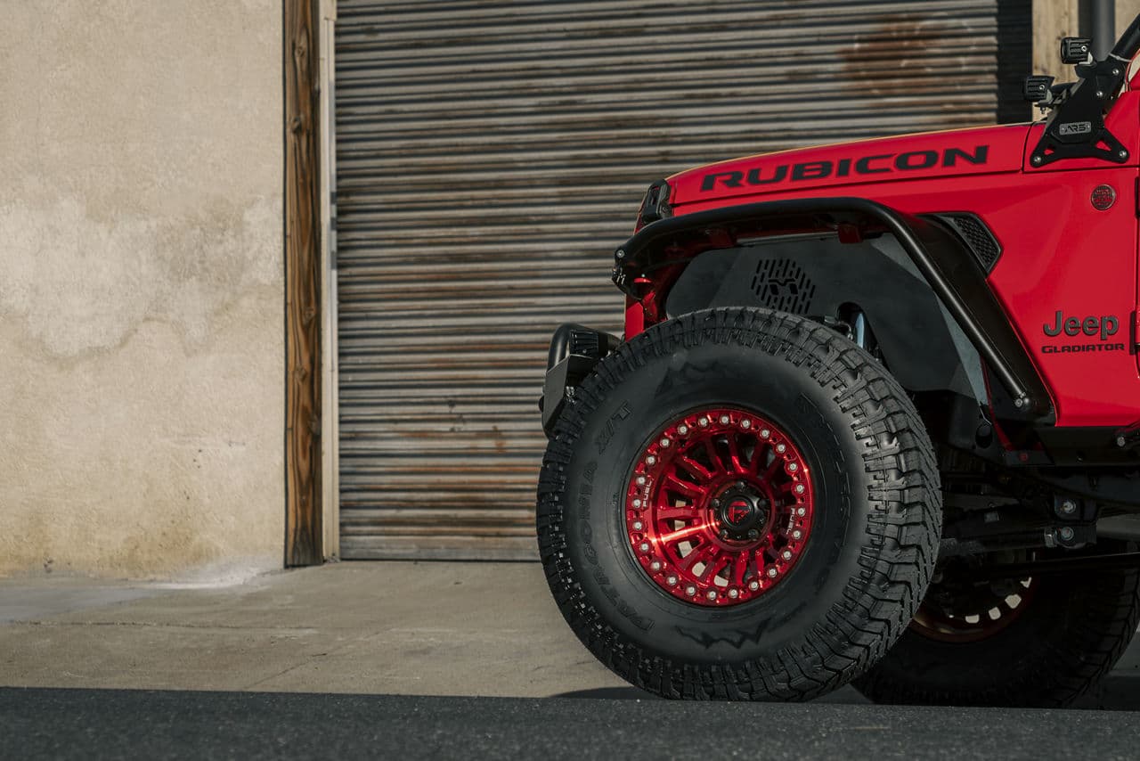 Detail view of 2021 Jeep Gladiator with truck suv wheels
